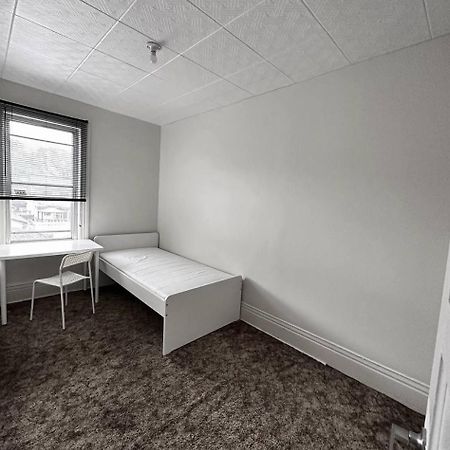 Rooms Available Downtown Winnipeg Kültér fotó